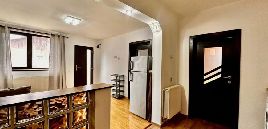 Casa de vanzare la pret de apartament