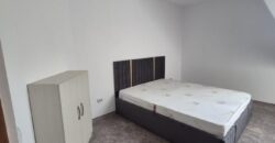 Apartament la casa, 4 camere in Schei