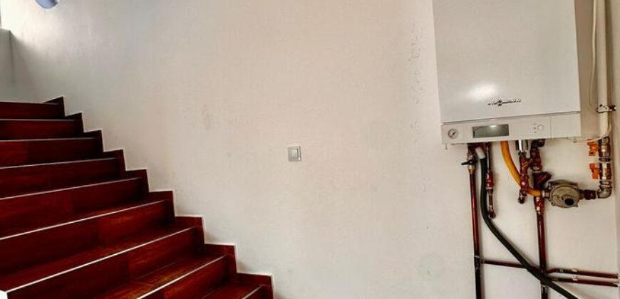 De închiriat corp de casă în duplex | Cartier Tractorul – zona Coresi