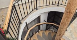 Apartament la casa, 4 camere in Schei