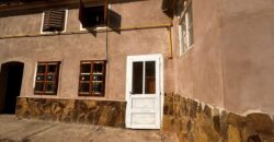 Inchiriez Casa-Vila in Jud. Brasov, Loc Cristian Muncitori !