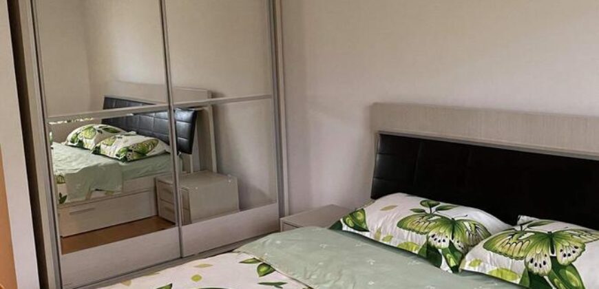 Inchiriez apartament 3 camere DECOMANDAT cu parcare subterana