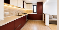 Casa de vanzare la pret de apartament