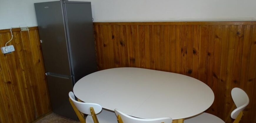 De vanzare ap 2 camere DECOMANDAT in Tractoru aproape de Coresi