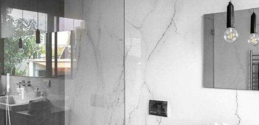 Apartament DECOMANDAT 65 mp de renovat