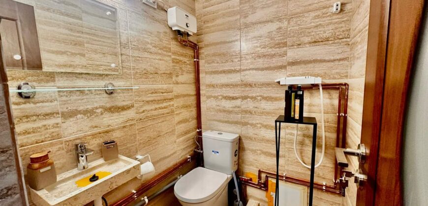 Inchiriez spatiu comercial cu acces din strada principala