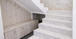 Casa individuala – Izvor, mobilata la cheie, Comision 0%