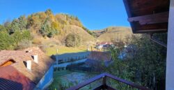 Casa 2 corpuri Poiana Marului