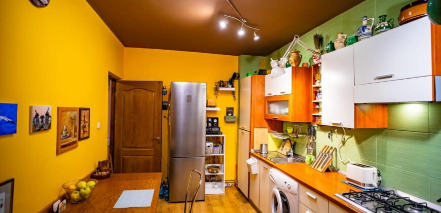 Vila – Racadau – Brasov – Comision Zero pentru Cumparator