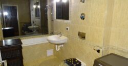 Inchiriez apartament DECOMANDAT 3 camere cu parcare si boxa