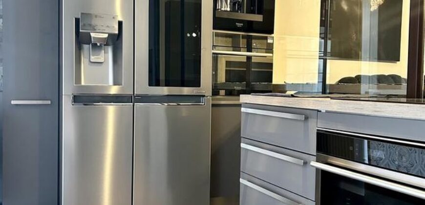 Inchiriez apartament DECOMANDAT 3 camere cu parcare si boxa